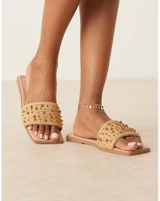 Sandalias Beis Y Doradas Estilo Alpargatas Con Cuentas De Flavia De -Neutro ASOS de color Natural