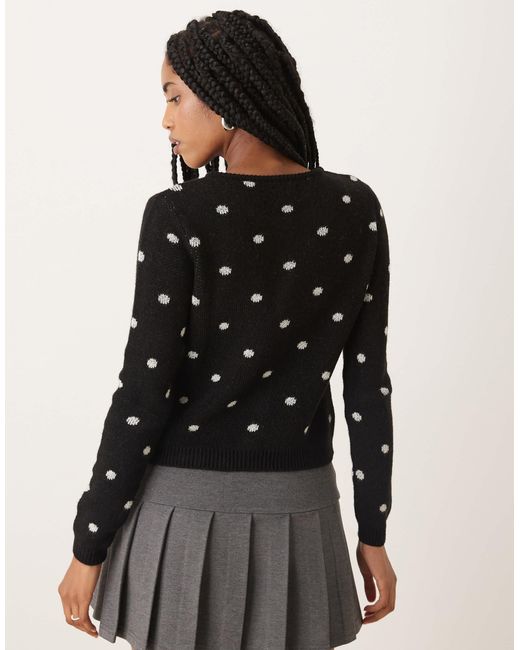 ASOS Black – figurbetonte strickjacke
