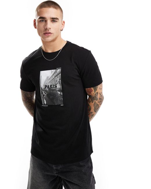 T-shirt nera con stampa "paris" sul davanti di Bershka in Black da Uomo
