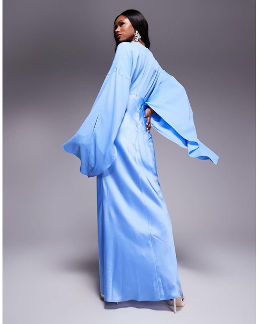 Vestido Largo De Corte Al Bies De Satén Con Capa Superior De Chifón De ASOS de color Blue