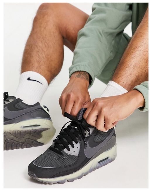 Nike Air Max 90 Terrascape Trainers in Black for Men | Lyst