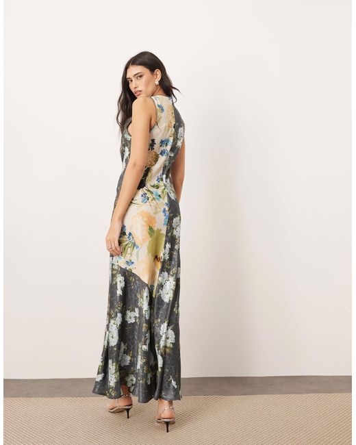 Robe mi-longue avec dos nageur à fleurs style color block ARRANGE en coloris Natural