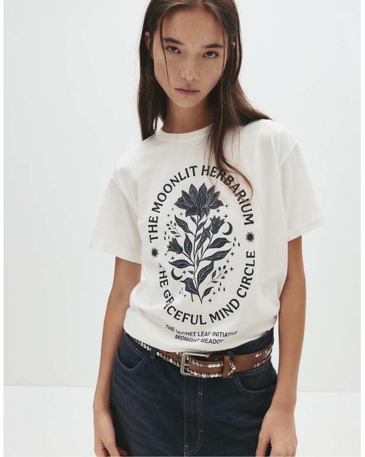 Pull&Bear T-Shirt Met Grafische Bloemenprint in het White