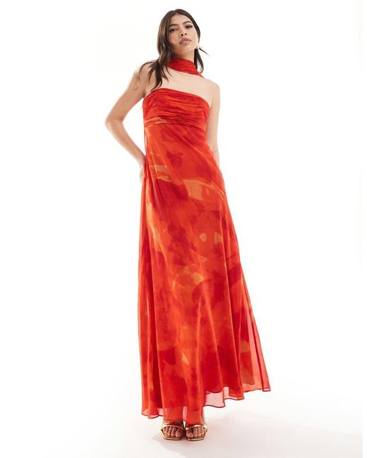Vestito Lungo A Fascia Rosso A Fiori Con Sciarpa Sul Collo di Forever New in Red