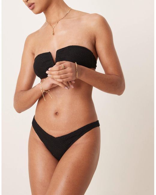 Stradivarius Natural – bikinihose mit häkel-design