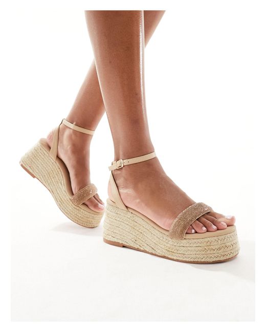 Glamus - sandali con plateau stile espadrilles color con strass di Glamorous in Metallic