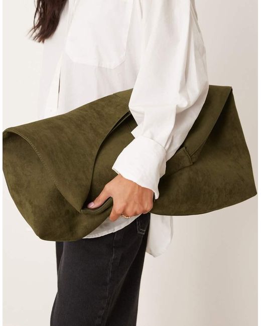 Borsa Shopping Arrotondata Kaki di ASOS in Natural