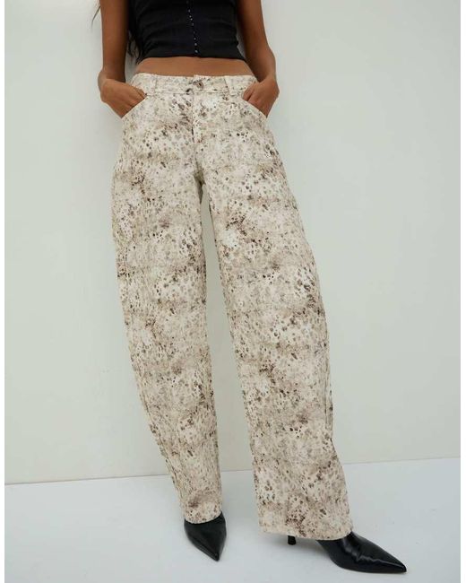 Bershka White Low-rise baggy Textured Print Jeans