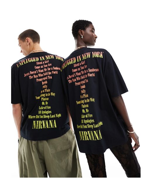 T-shirt oversize unisex nera con stampe nirvana su licenza di ASOS in Black