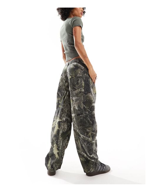 Pantalon large imprim camouflage Reclaimed vintage en coloris