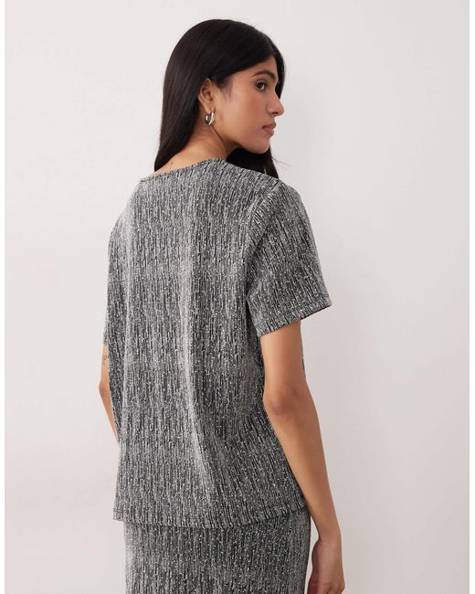 Vila Gray Glitter T-shirt Co-ord