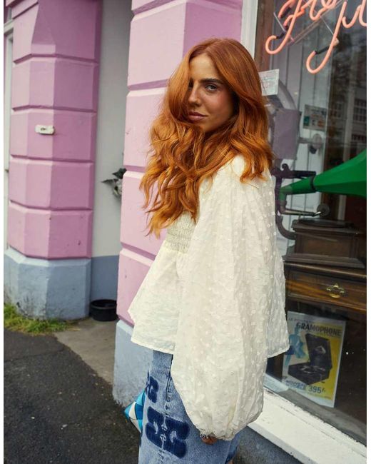 X Laura Elizabeth Klein di Labelrail in White