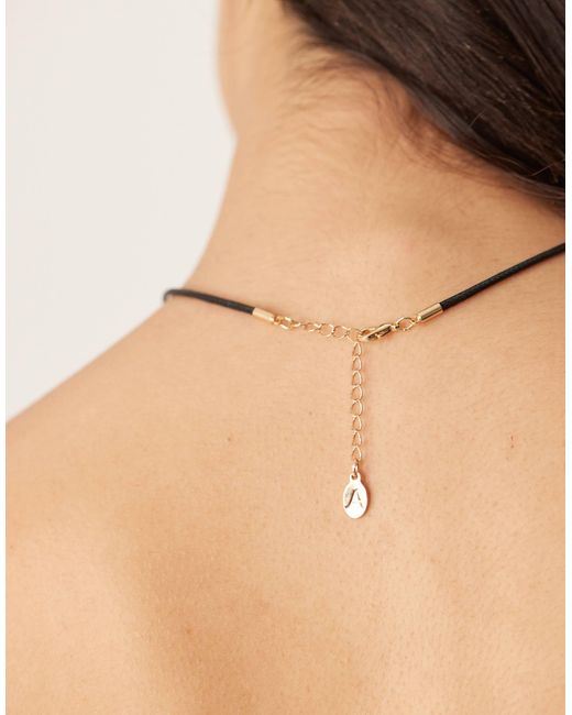 Collier cordon avec pendentif en pierre Accessorize en coloris Black