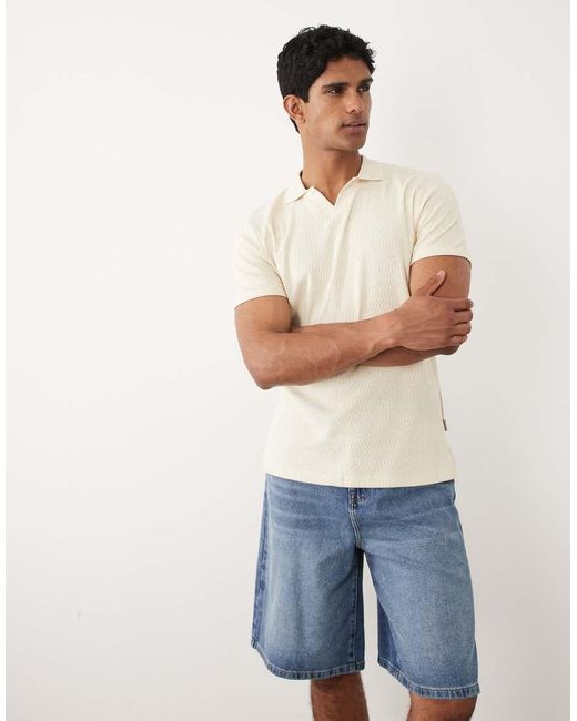 Blend Natural Regular Fit Revere Collar Textured Knit Polo for men