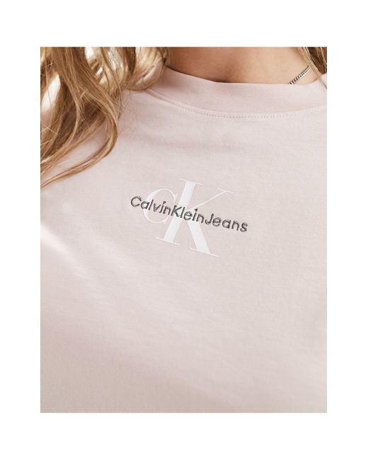T-shirt corta con logo di Calvin Klein in Gray
