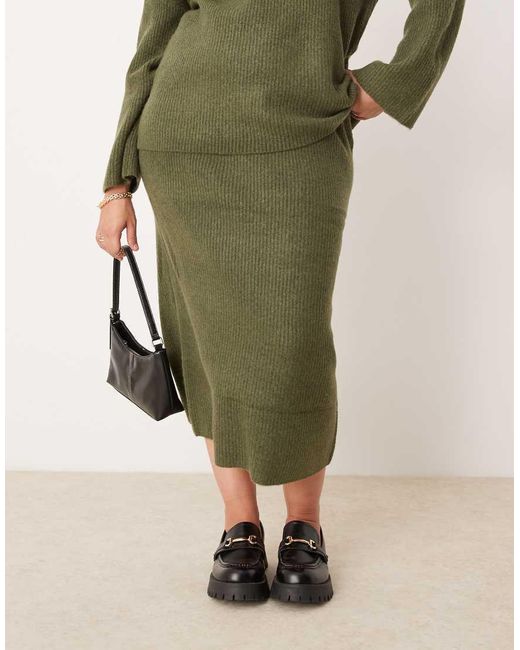 Vila Curve Green Knitted Midi Skirt Co-ord