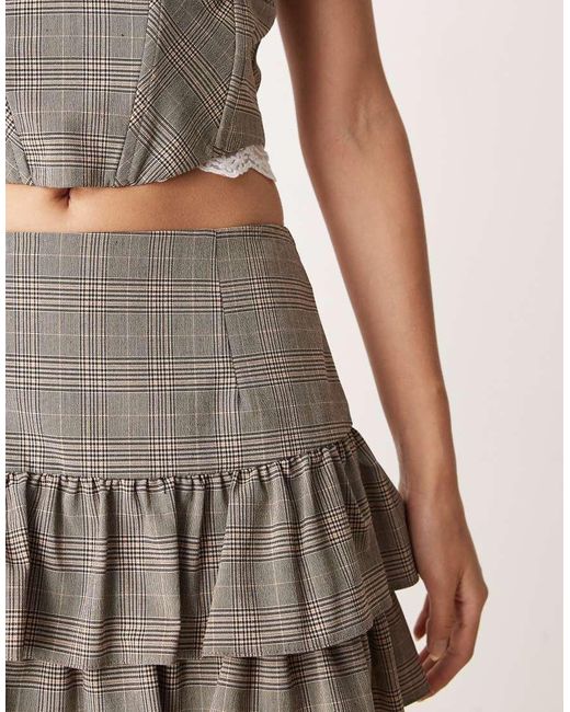 Miss Selfridge Elegant Geruit Mini Rokje Met Kanten Afwerking, Deel Van Co-Ord Set in het Natural