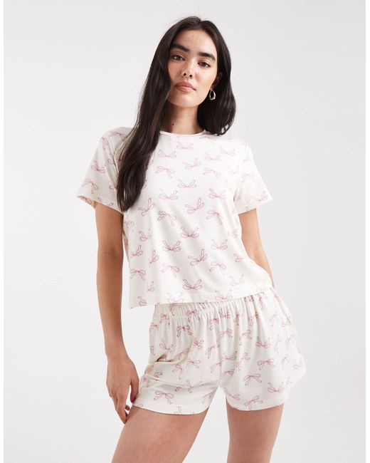 Loungeable White Bow Print T-shirt And Short Pyjama Set