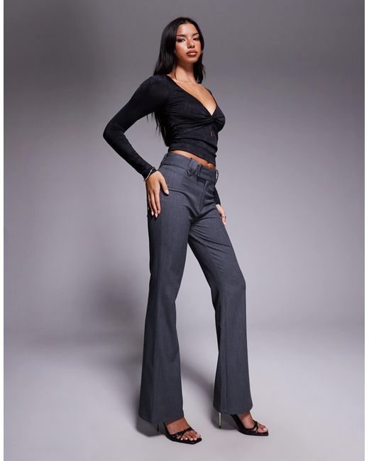 Kittie - pantalon coupe évasée ajustée d'ensemble à taille haute et détail boutonné - anthracite Tiger Mist en coloris Blue