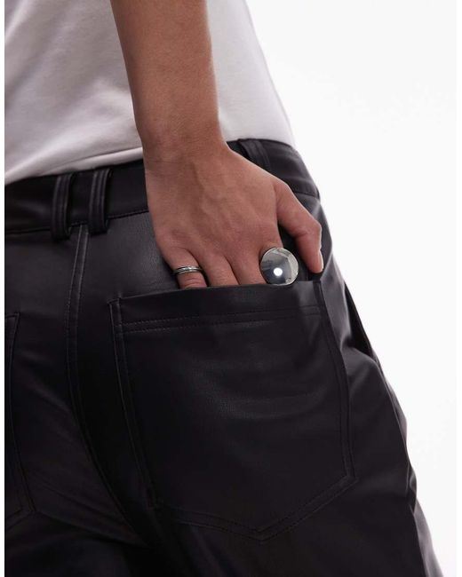 Pantalones Negros Con Pinzas De Cuero Sintético De TOPSHOP de color Black