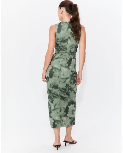 Stradivarius Midi Jurk Van Tule Met Print in het Green