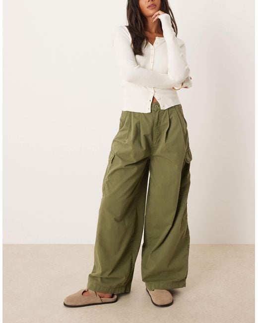 Pantalon cargo oversize plissé - kaki ASOS en coloris Green