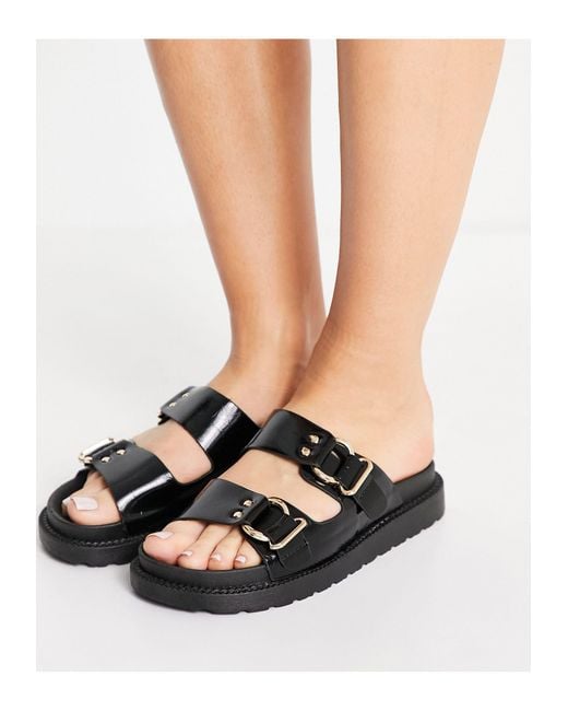 sandalias hebillas planas