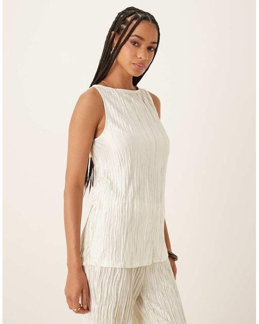 Vila Natural Plisse Slash Neck Sleeveless Top Co-ord