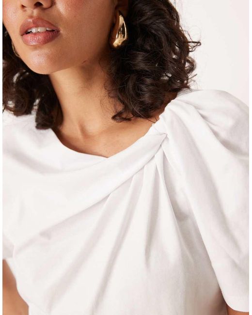 ASOS Recht T-Shirt Met Gedraaide Zijkant in het White