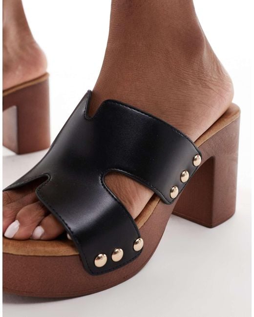 SEQWL White Mule Sandals