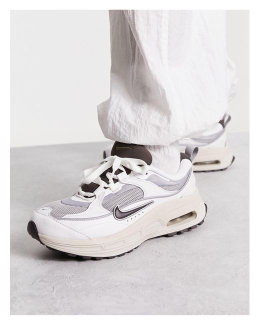 listener Very angry Savant Nike Air Max Bliss Sneakers in White | Lyst Canada