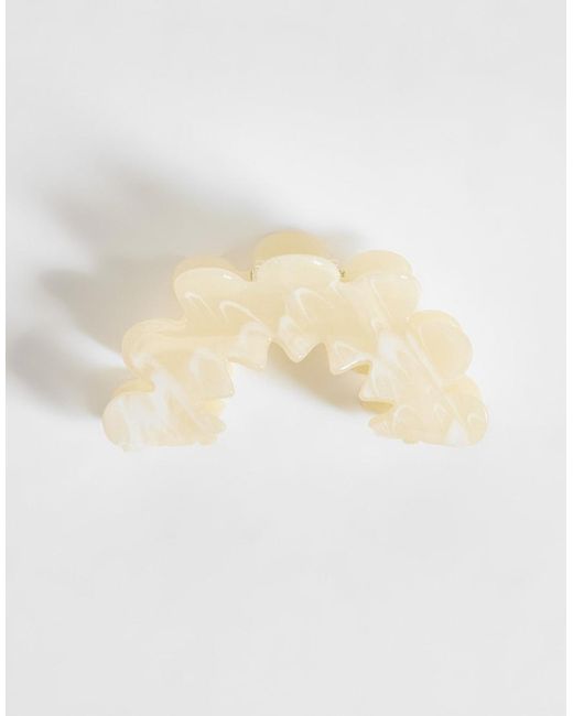 Pieces Natural Floral Hair Claw Clip