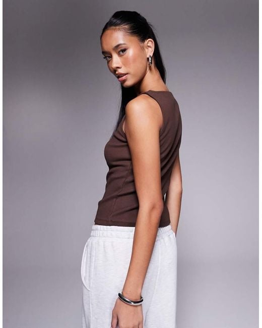 ASOS Tanktop Met Brede Hals En Knoopsluiting in het Brown