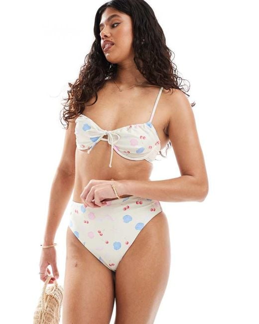 Pieces Bikinibroekje Met Hoge Taille En Schelpprint, Deel Van Co-Ord Set in het White