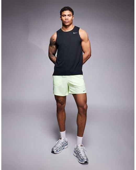 Nike Green Challenger Dri-fit 7 Inch Shorts for men