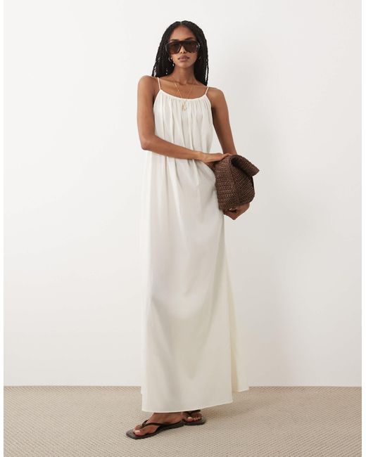 Robe ARKET en coloris White