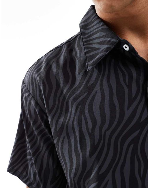 OOSC Blue Tiger Short Sleeve Shirt for men