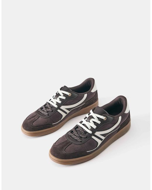 Baskets rétro Pull&Bear en coloris White