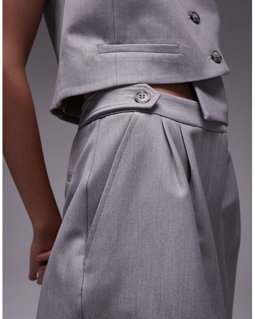 TOPSHOP Gray – knielange shorts