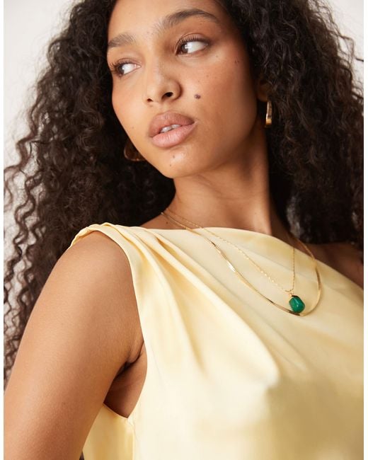 ASOS Natural – one-shoulder-oberteil aus satin