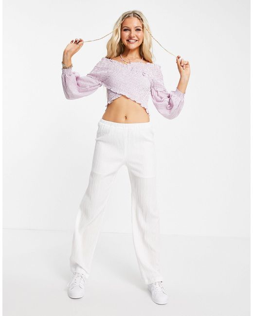 Urban Revivo Plisse Wide Leg Trousers in White | Lyst