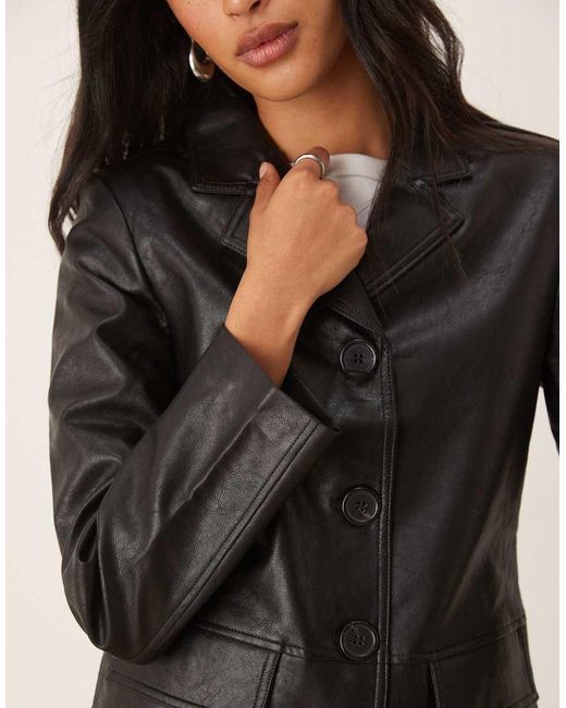 Glamorous Black Oversized-Blazer