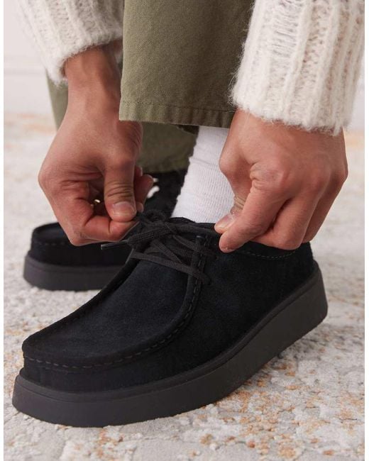 Clarks White Torview Shoe for men