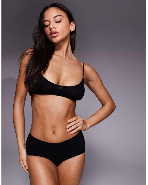 ASOS Mila in het Black