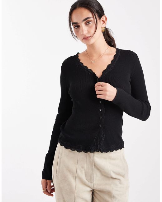 Gilet avec bords en dentelle - noir Miss Selfridge en coloris Black