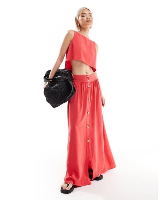 Top Senza Maniche Corallo di ASOS in Red