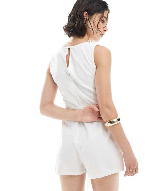Brave Soul Playsuit Met Linnenlook En Gestrikte Taille in het White