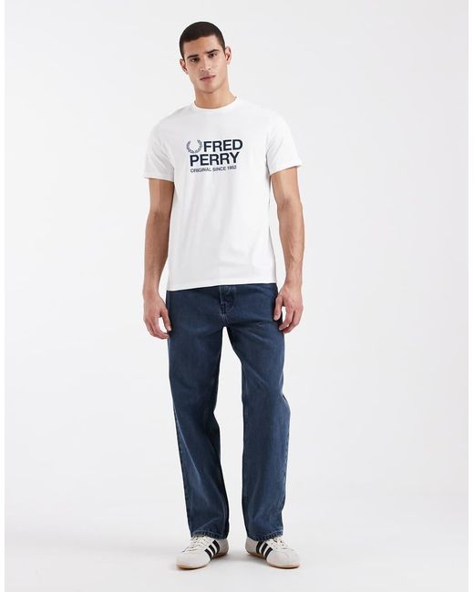 Fred Perry White Original Graphic Logo T-shirt for men