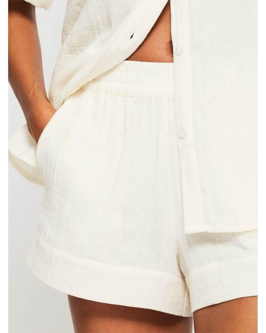 KBX White Annie Short