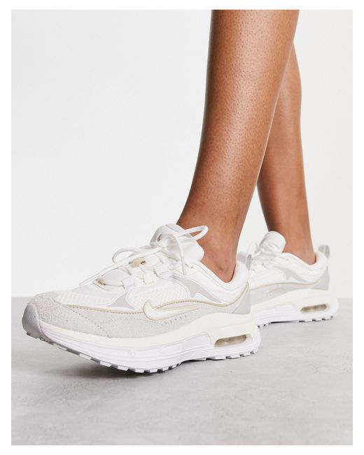 Nike Air Max Bliss Trainers in White | Lyst